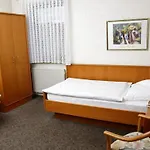 Pensjonat Restaurant Pempel 3*